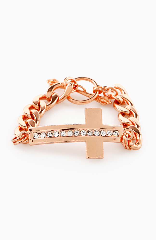 Boyfriend's Cross Bracelet in Gold DAILYLOOK