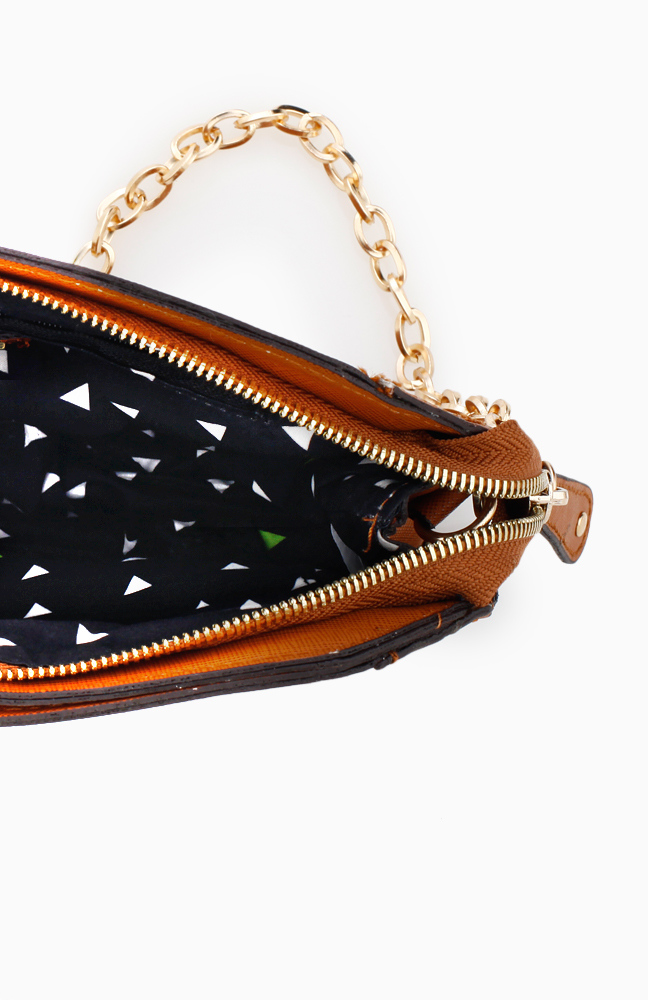 Geometric Shaped Purse in Brown DAILYLOOK