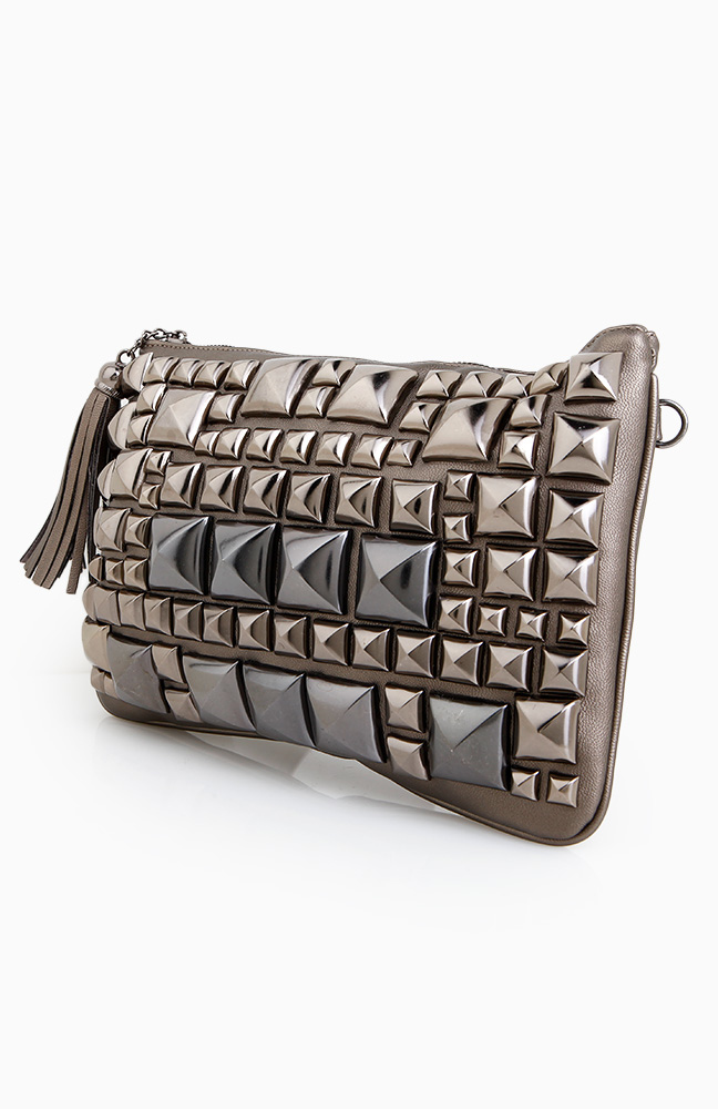Large Studded Hardware Clutch in Gunmetal DAILYLOOK