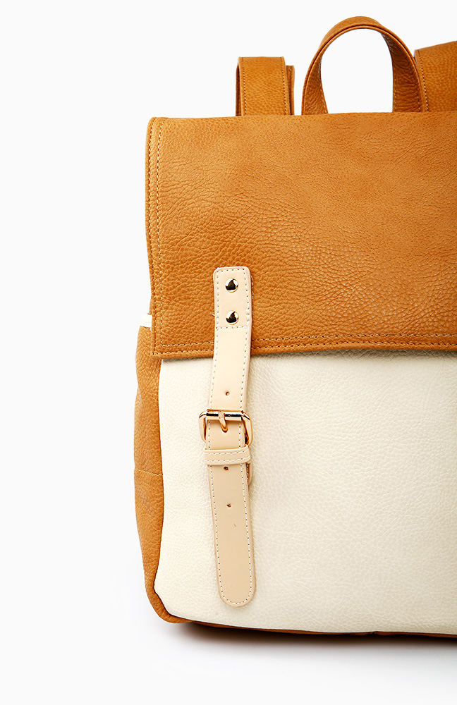 Double Buckle Backpack in Ivory DAILYLOOK