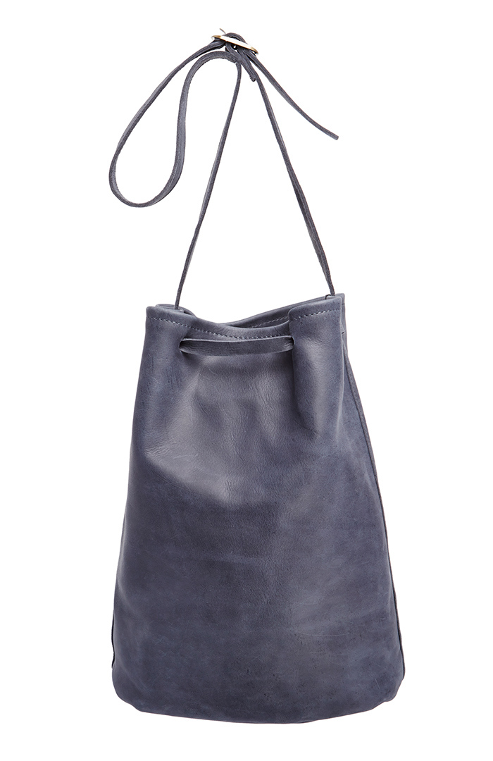 Jesslyn Blake Leather Bucket Bag in Navy DAILYLOOK