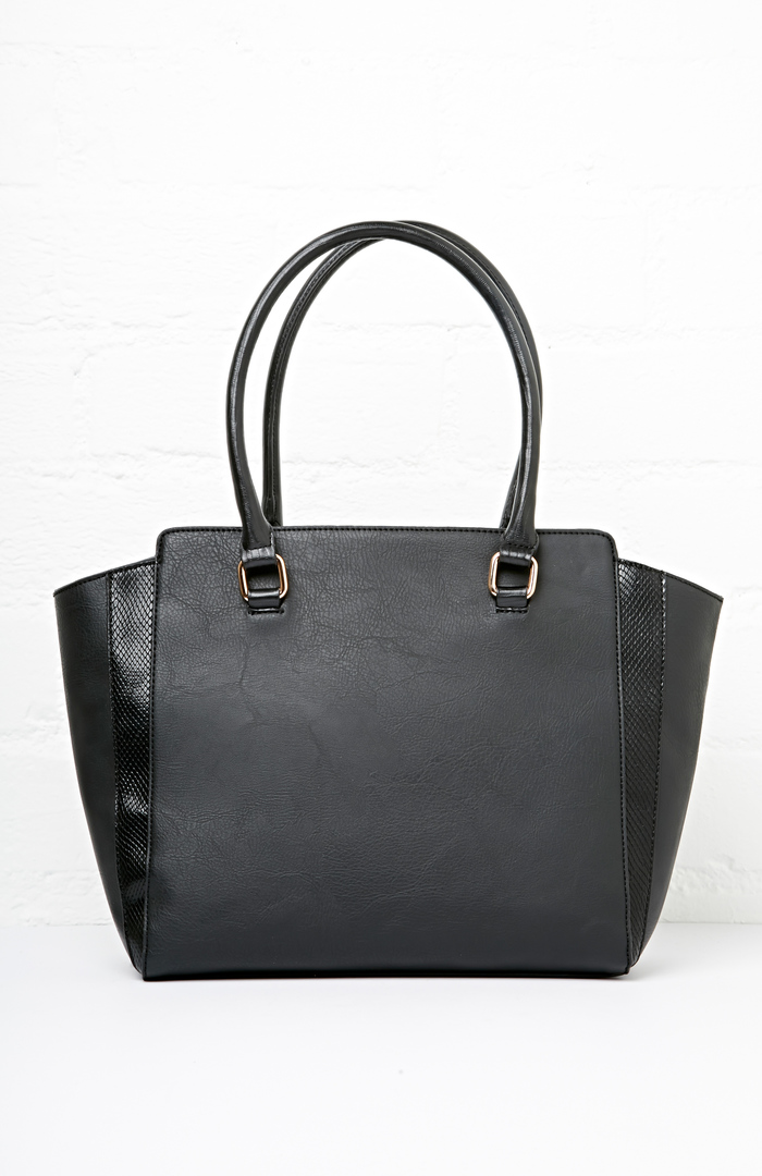 vegan leather tote with zipper