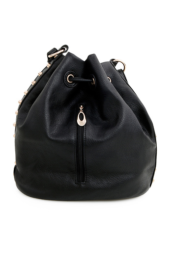 Studded Bucket Bag in Black | DAILYLOOK