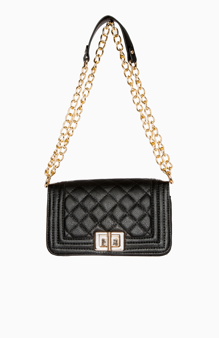 Quilted Chain Strap Purse in Black | DAILYLOOK