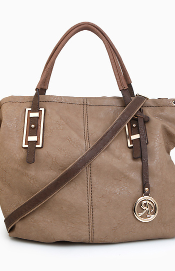 Woven Chic Tote Bag Slide 1