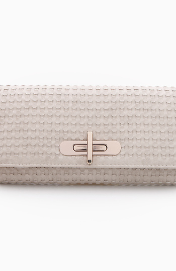 Punch-out Clutch Bag Slide 1