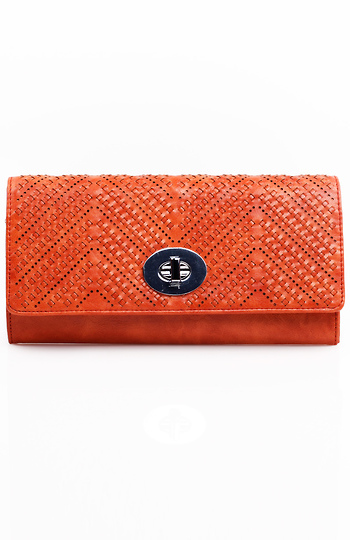Weave Clutch Slide 1