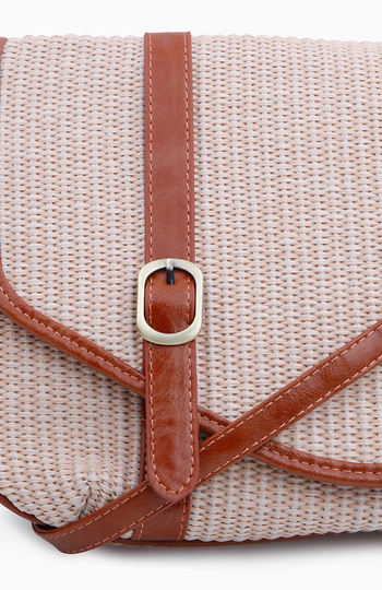 oversized straw clutch
