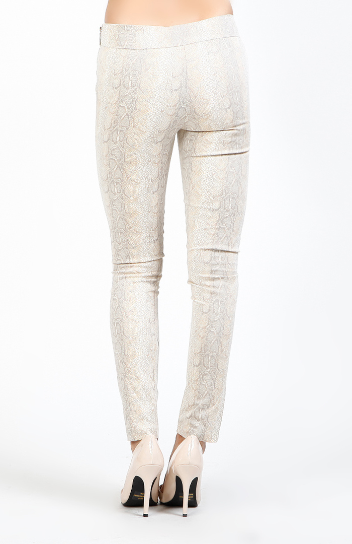 Python Print Pants in Ivory DAILYLOOK