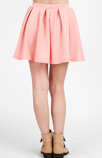 Pleated Circle Skirt in Pink | DAILYLOOK