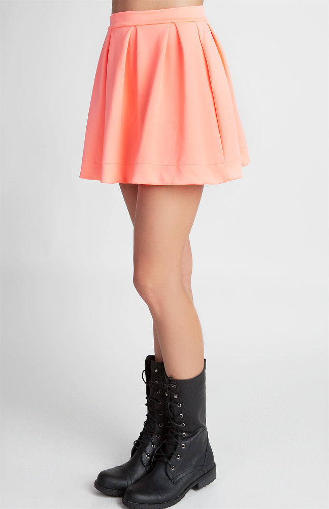 Scuba Skirt in Pink DAILYLOOK