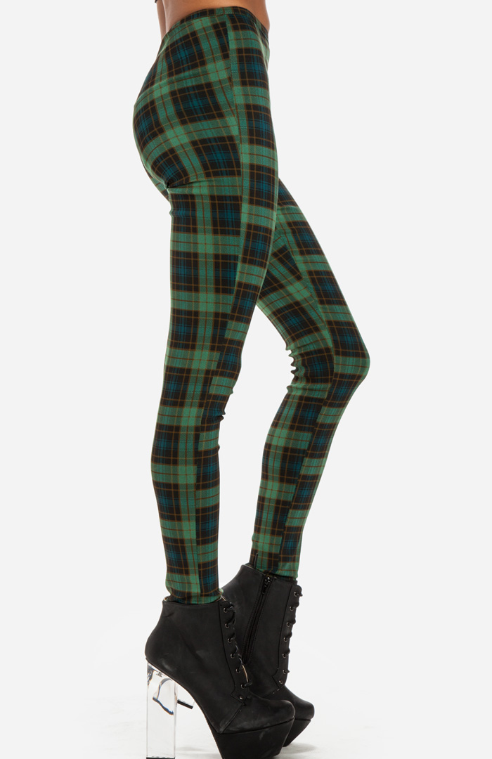 Slim Plaid Pants in Green DAILYLOOK