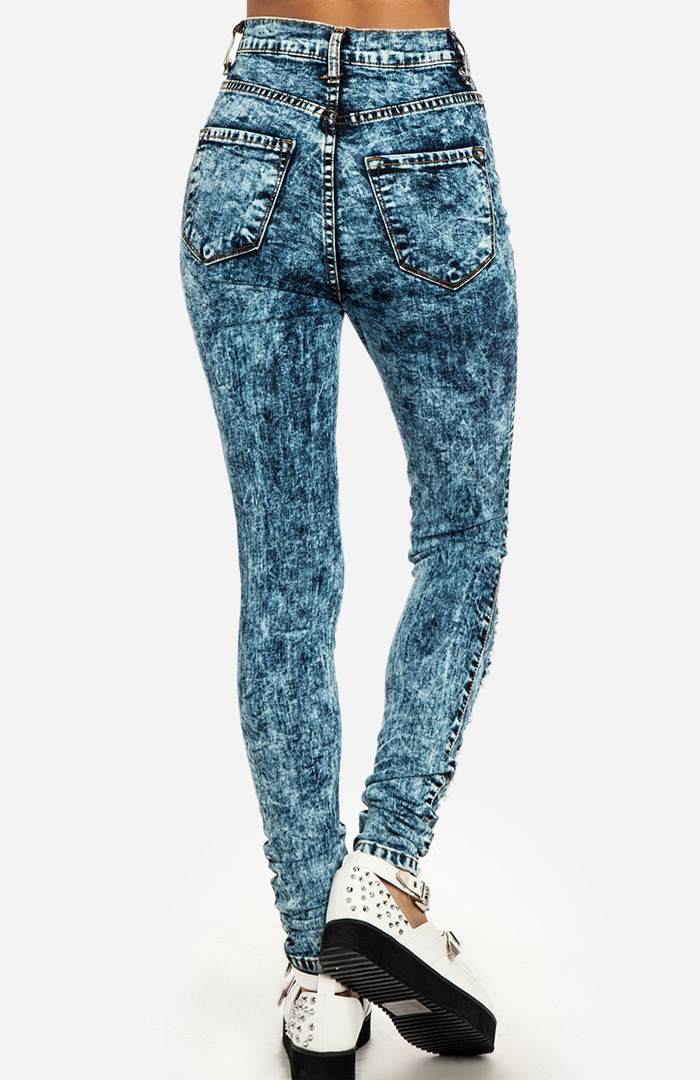 Shredded Acid Wash Jeans in Light Blue DAILYLOOK