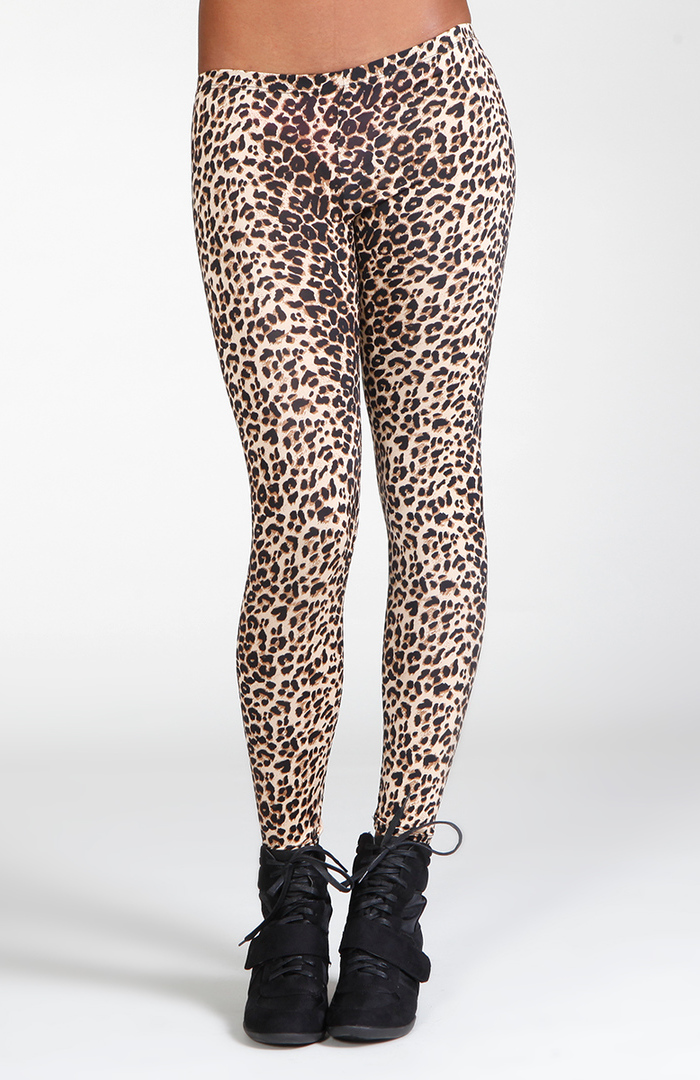 Leopard Print Leggings in Brown | DAILYLOOK