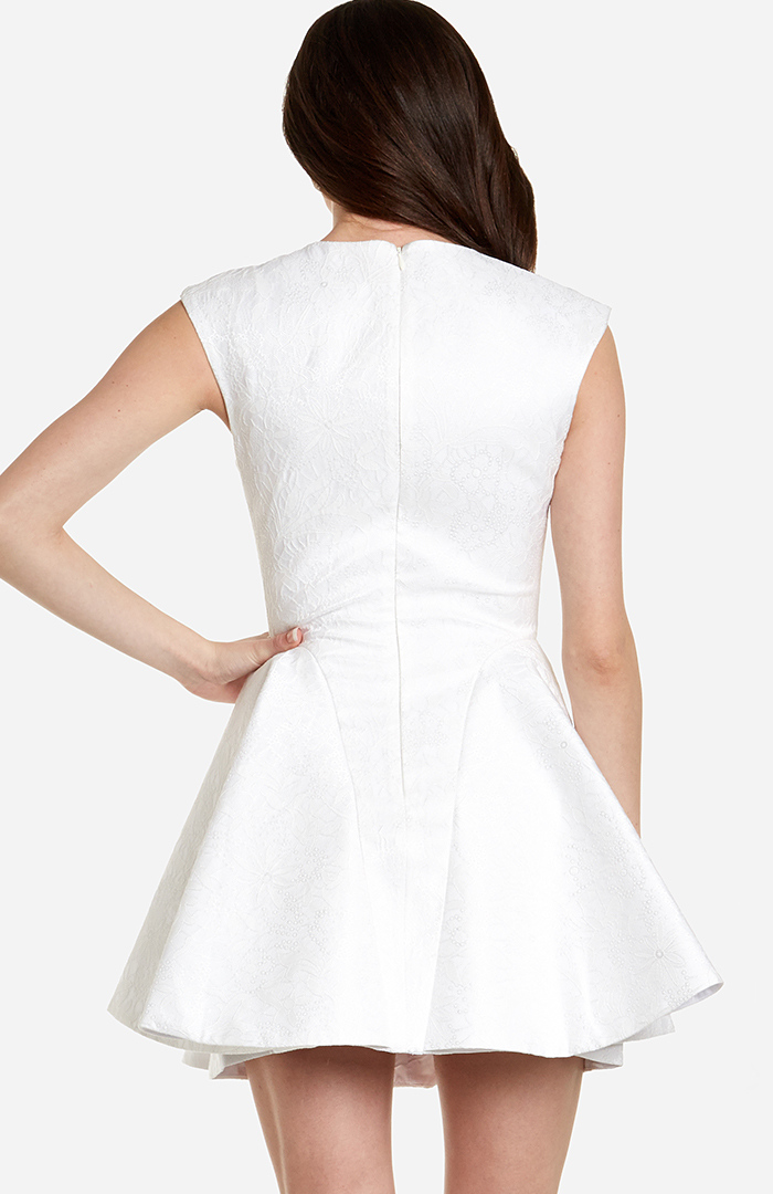 Keepsake Another World Dress in White DAILYLOOK