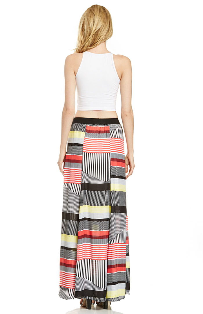 BB Dakota Iverson Maxi Skirt in Floral Multi | DAILYLOOK