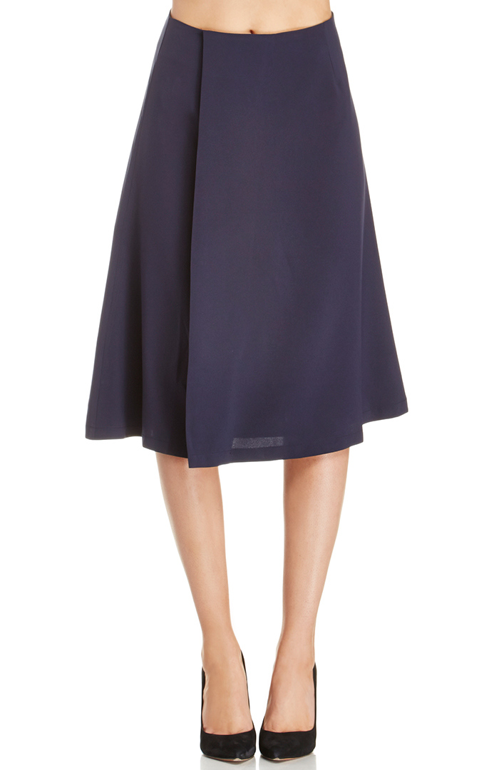 Midi Skirt in Navy DAILYLOOK