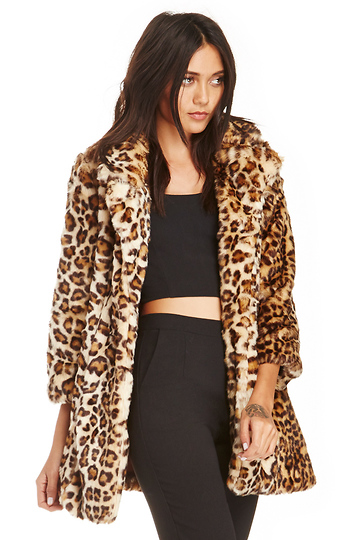 DAILYLOOK Leopard Print Coat in Tan | DAILYLOOK