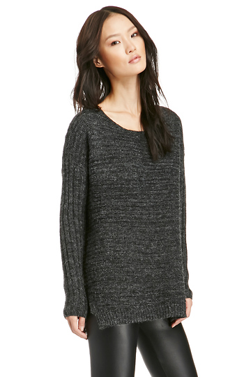 Gyllenhaal Ribbed Pullover Sweater in Charcoal | DAILYLOOK