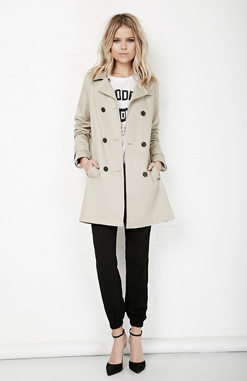 Maison Scotch Classic Trench Coat Slide 1