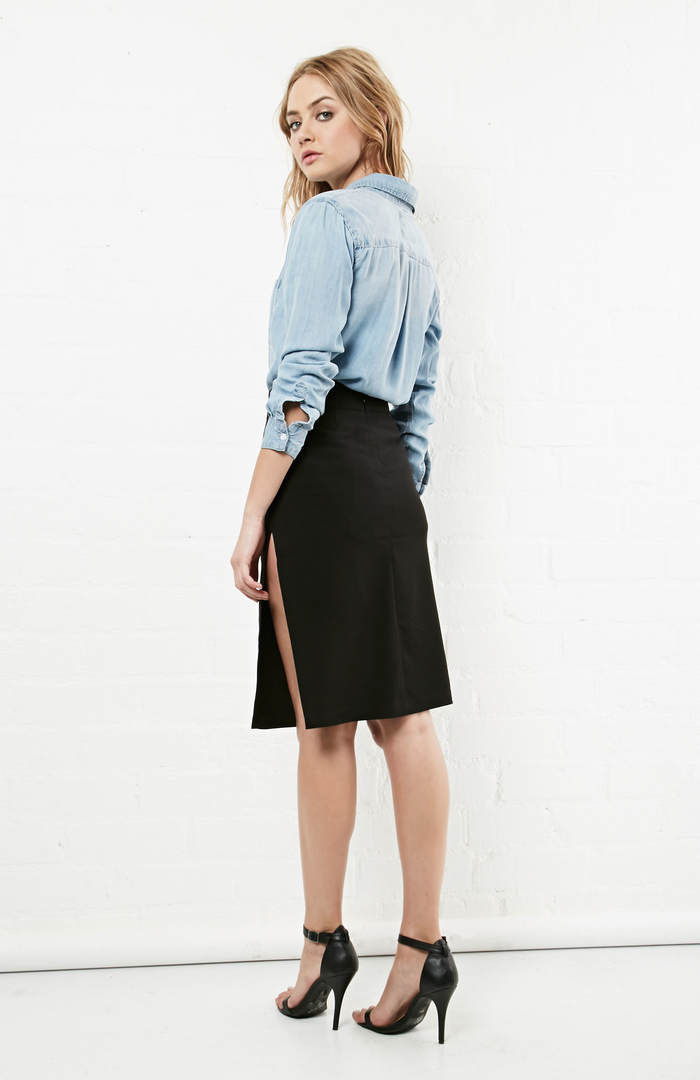 Side Slit Knit Pencil Skirt in Black DAILYLOOK