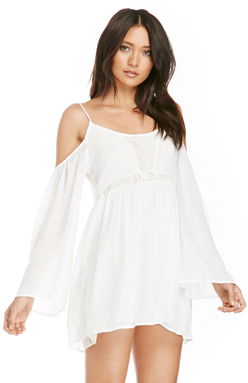 Gauzy Boho Dress in White | DAILYLOOK