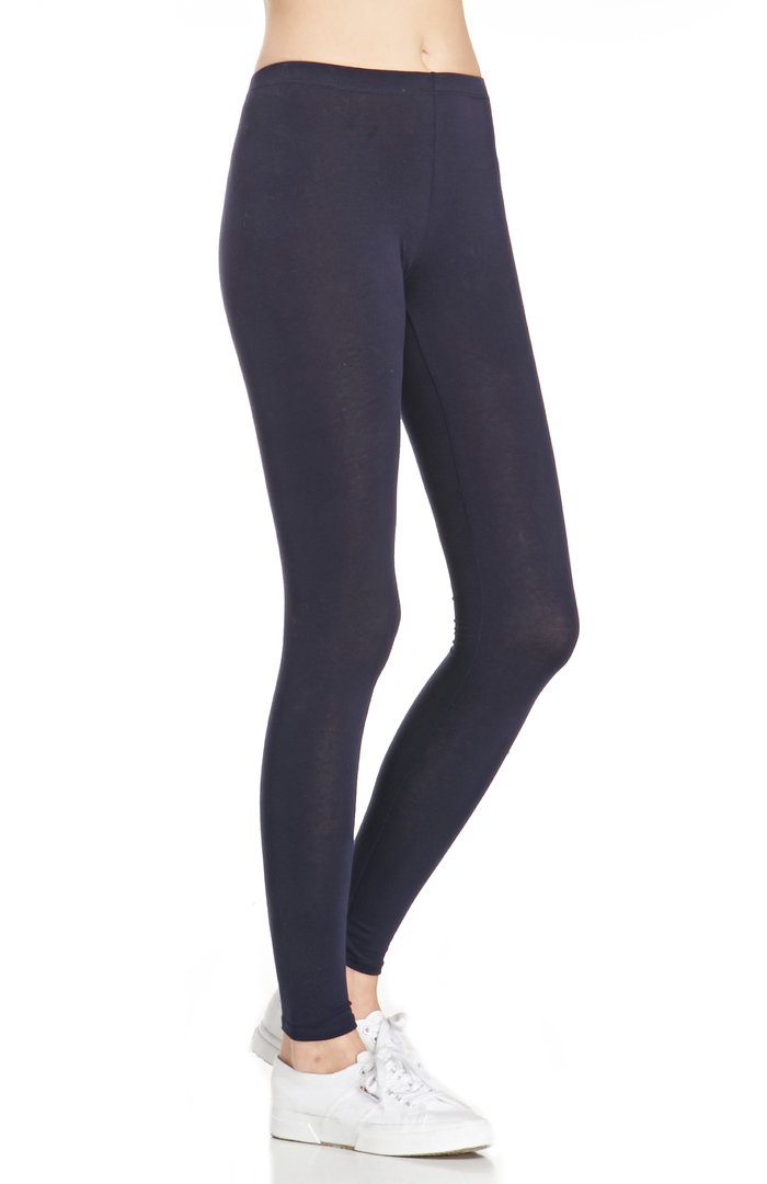 Classic Knit Leggings in Navy DAILYLOOK