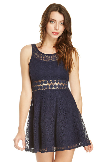 DAILYLOOK Lacy Daisy Dress Slide 1