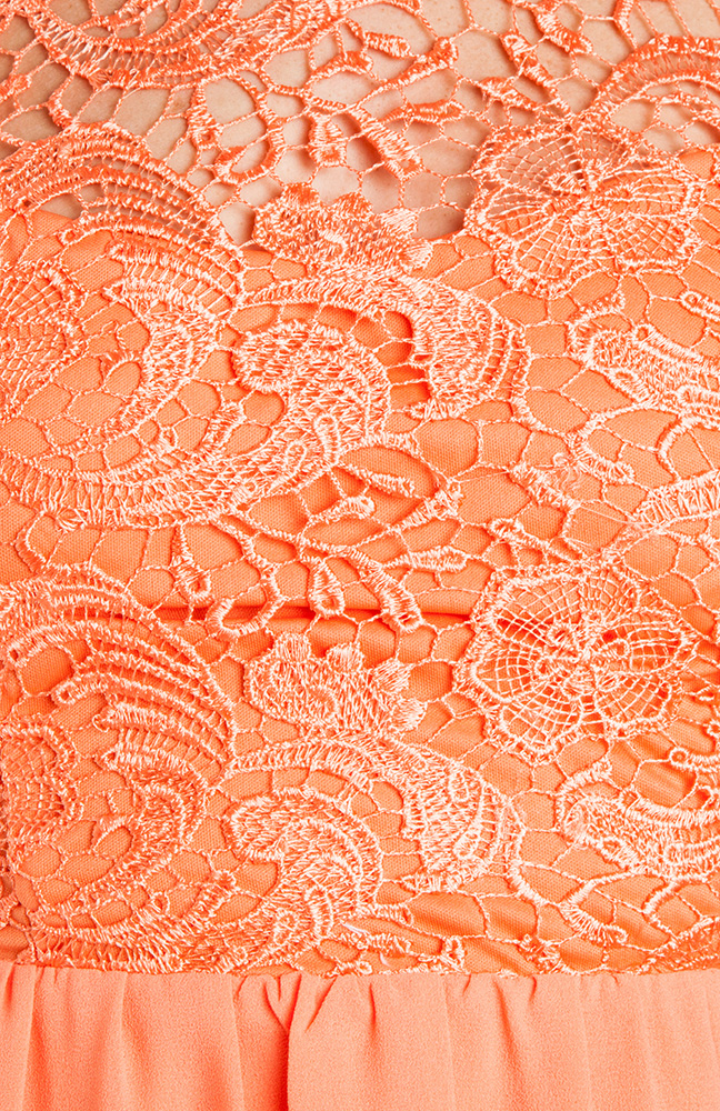 peach lace styles