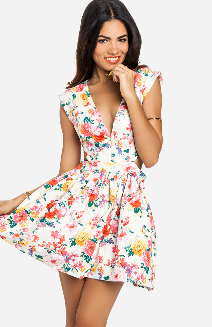 Floral Print Cutout Dress in White | DAILYLOOK