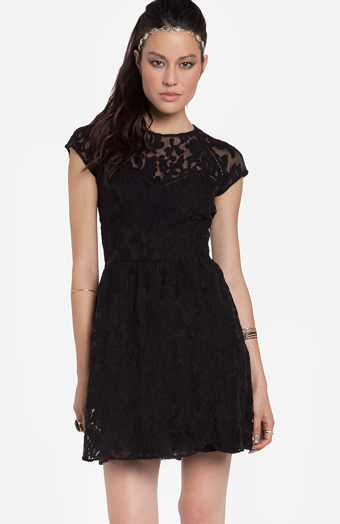Dolce Vita Winsor Dress in Black | DAILYLOOK