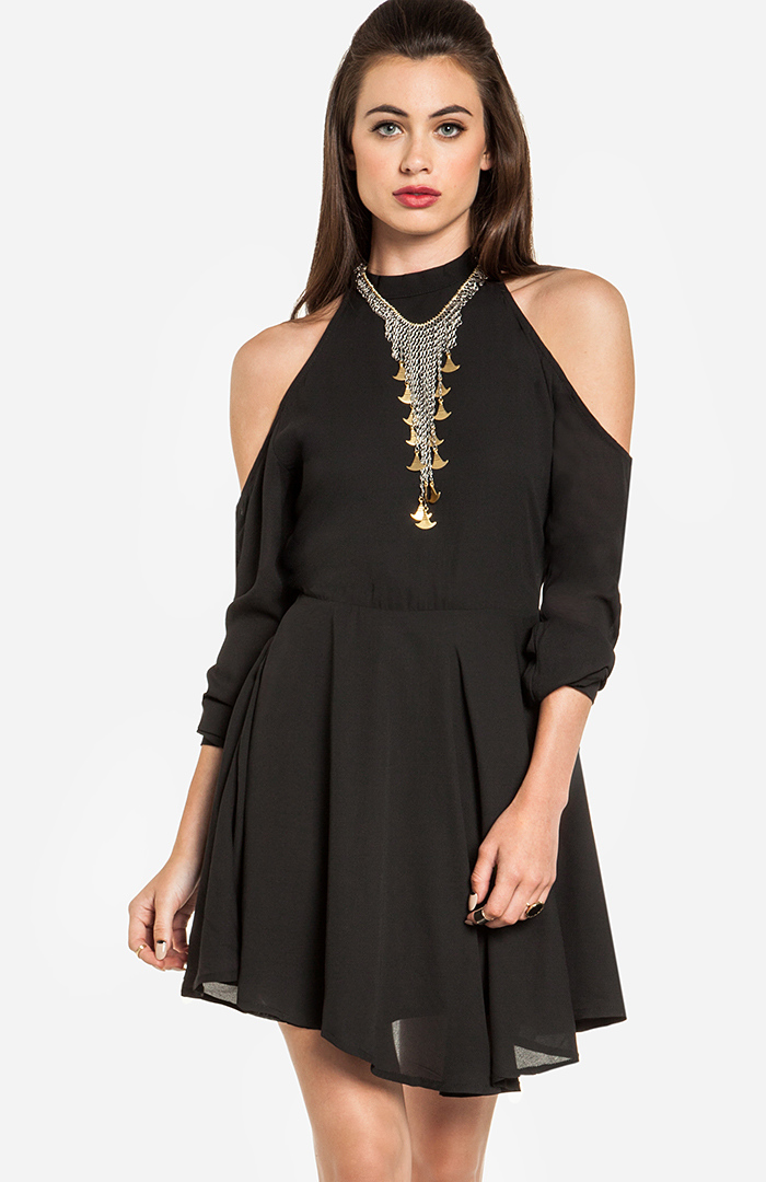 Glamorous Cutout Shoulder Dress in Black DAILYLOOK