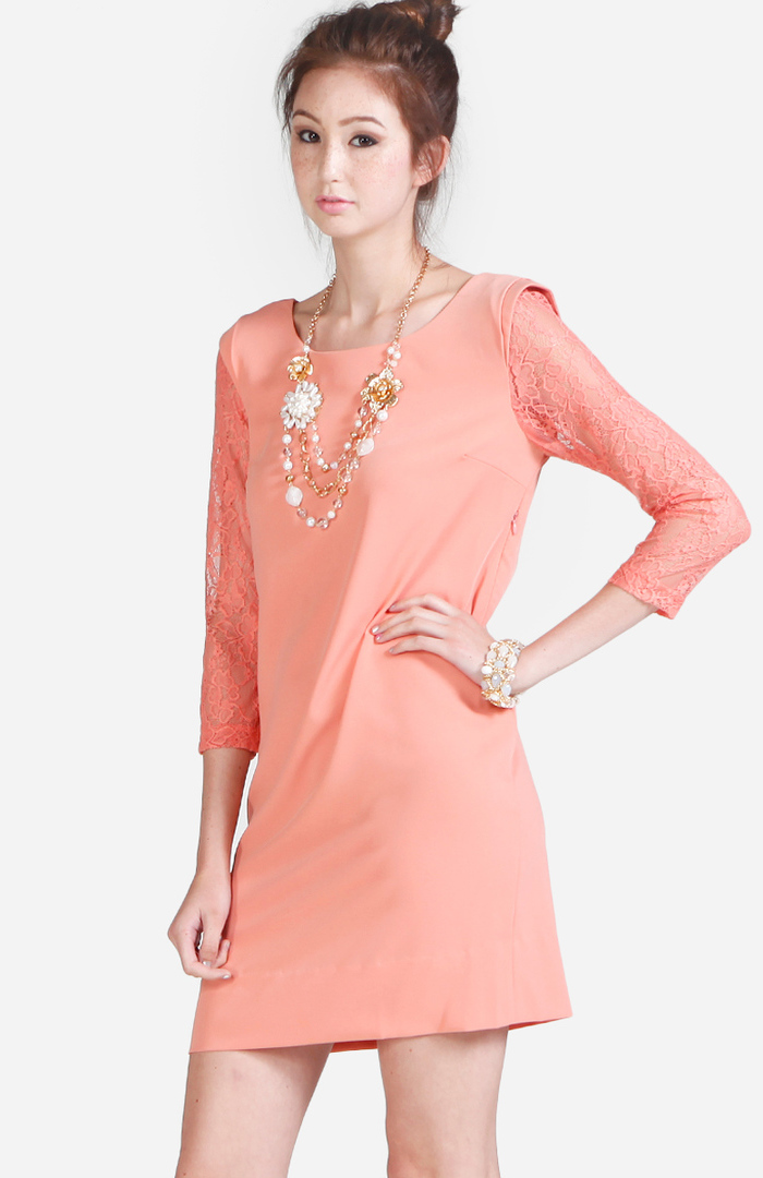 Lace Ladder Dress in Peach DAILYLOOK