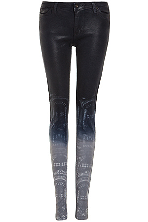 DAILYLOOK Ombre Coated Denim Skinnies Slide 1