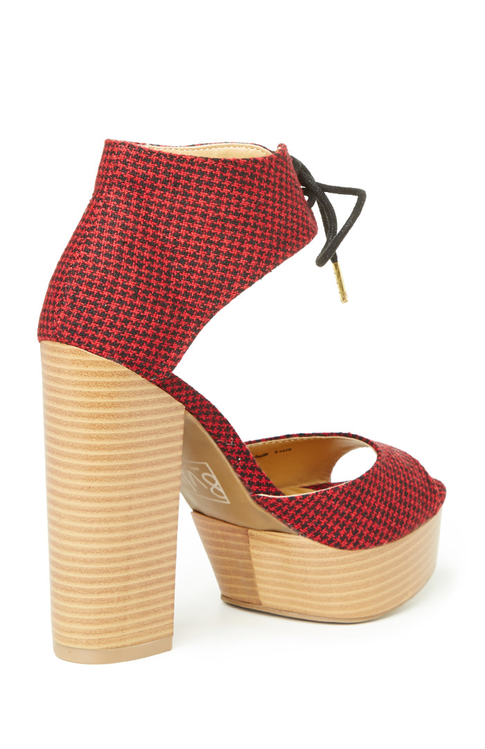 Dolce Vita Philli Platform Heels in Red | DAILYLOOK