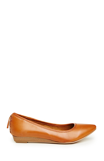CL by Laundry Super Star Flats Slide 1