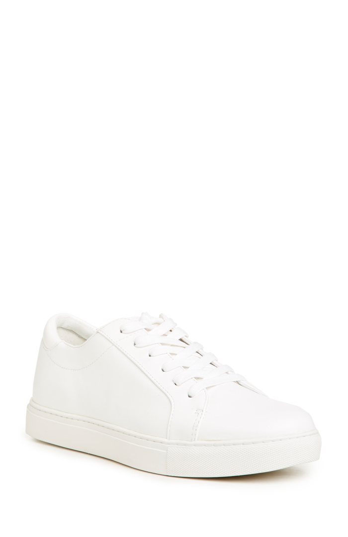 Kenneth Cole Kam Leather Sneakers in White | DAILYLOOK