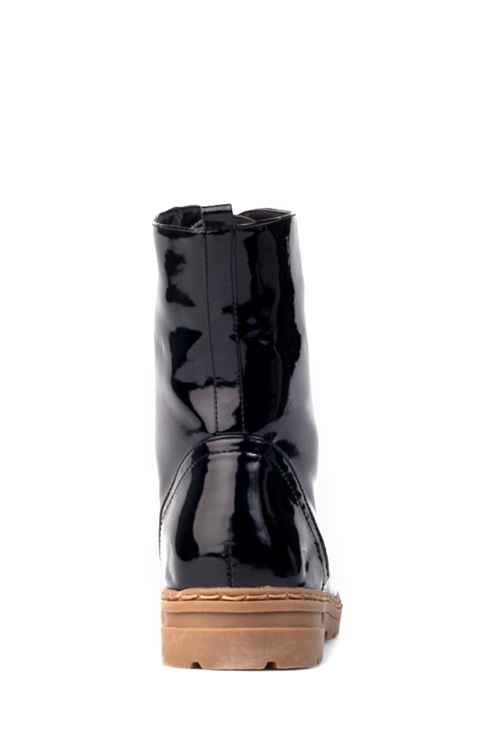High Gloss Combat Boots in Black DAILYLOOK