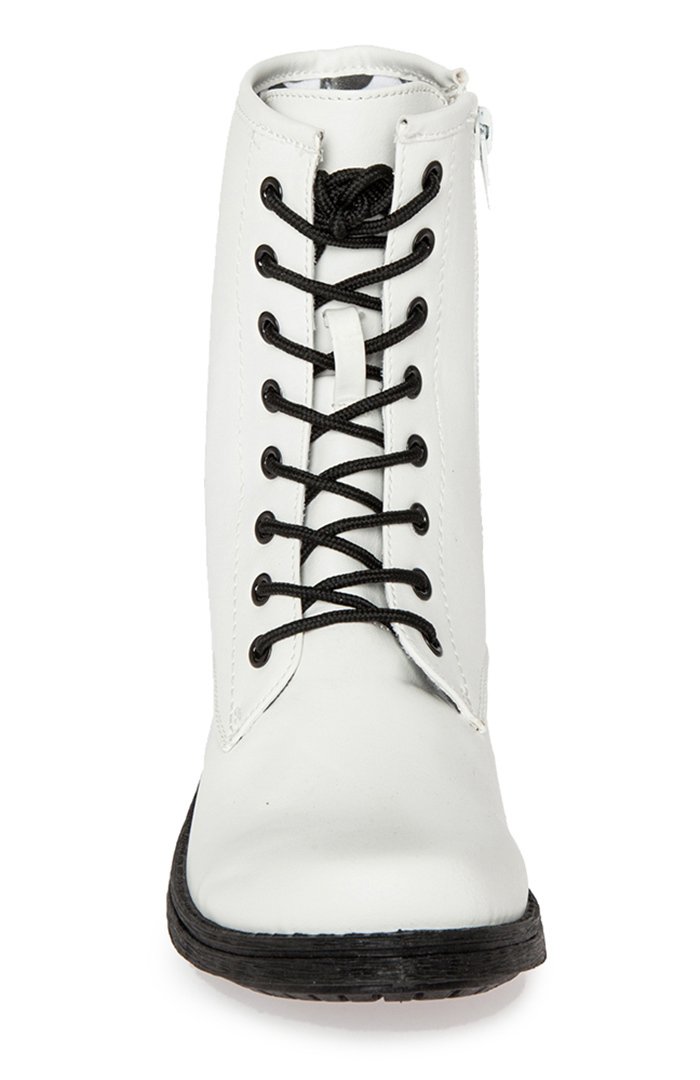 tuk white boots