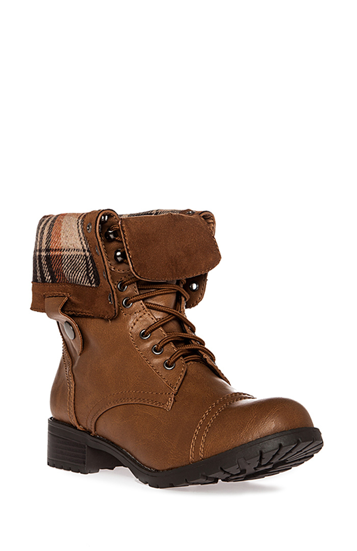 Plaid Fold Over Combat Boots in Tan DAILYLOOK