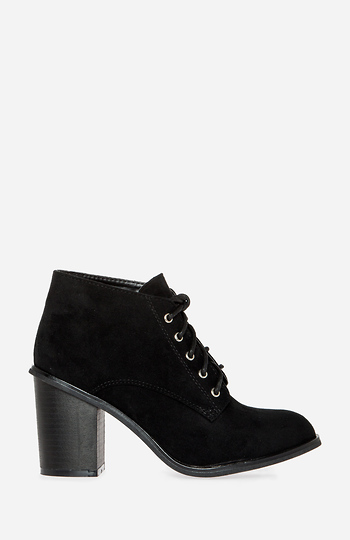 Chunky Heel Lace Up Booties in Black | DAILYLOOK