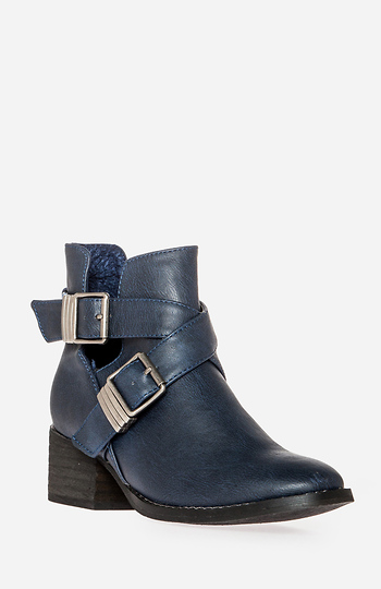 Modern Cutout Ankle Boots in Navy | DAILYLOOK