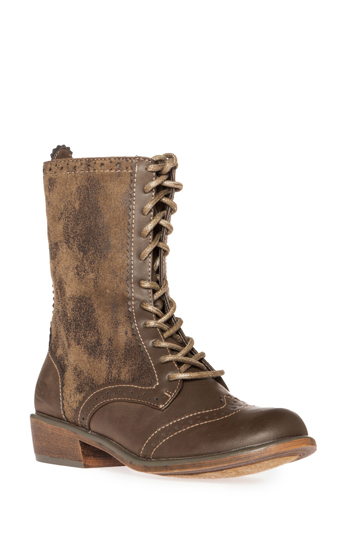 Dirty Laundry Paxton Boots in Taupe DAILYLOOK