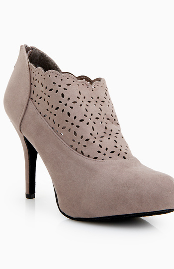 Cut Out Scalloped Ankle Booties Slide 1