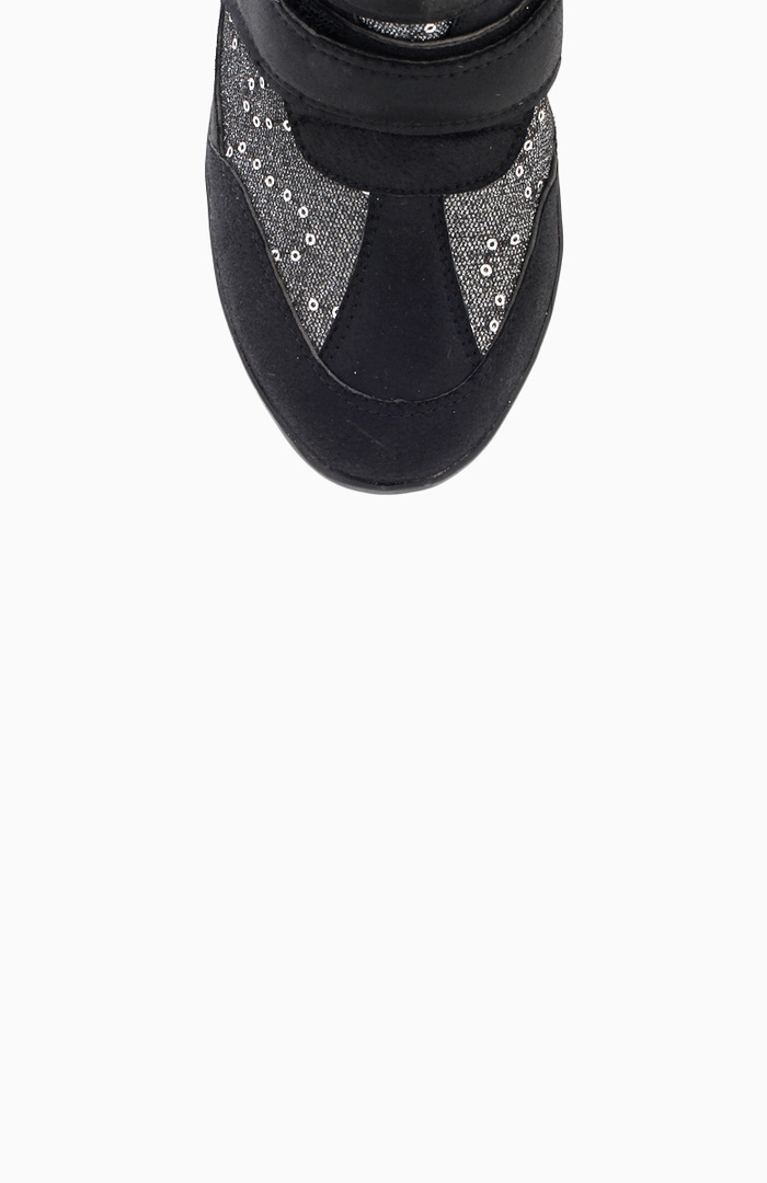 soft moc steve madden sandals