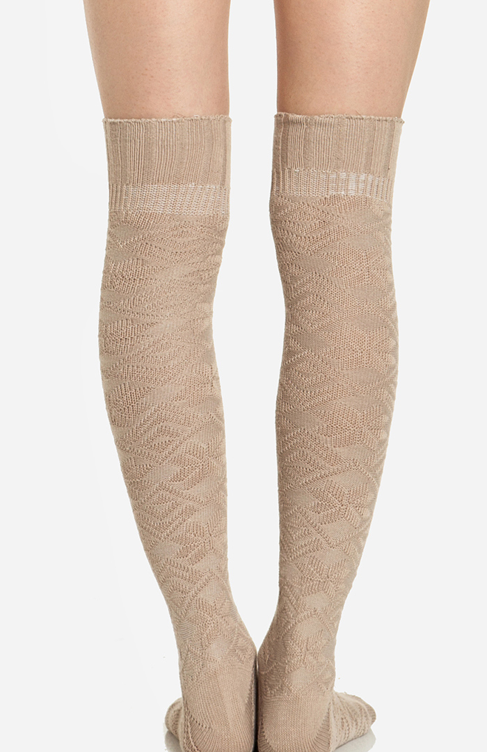 Fair Isle Knee High Socks in Beige DAILYLOOK
