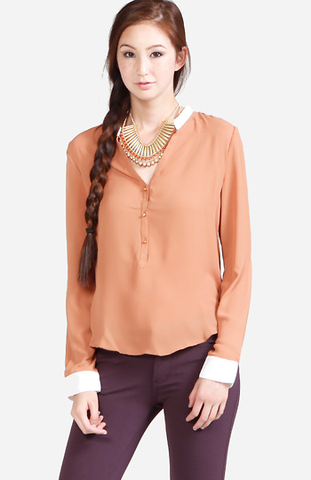 White Collar Detail Blouse Slide 1