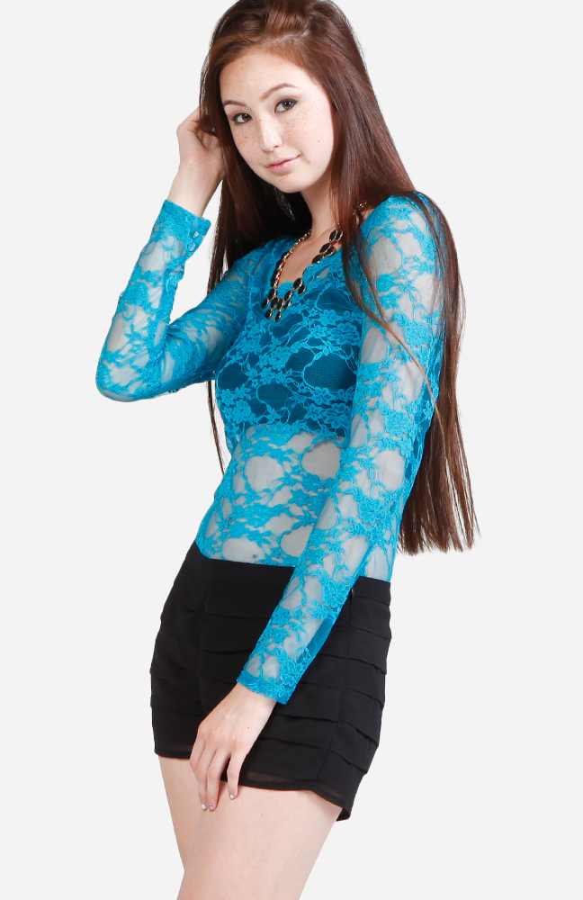 Long Sleeve Lace Top in Turquoise | DAILYLOOK