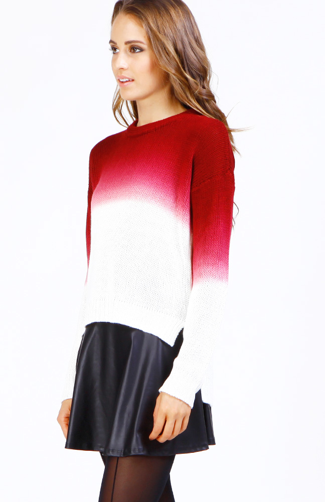 Ombre Sweater in Burgundy | DAILYLOOK