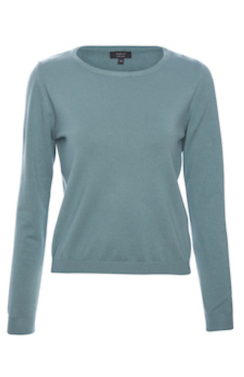 Long Sleeve Pullover Slide 1